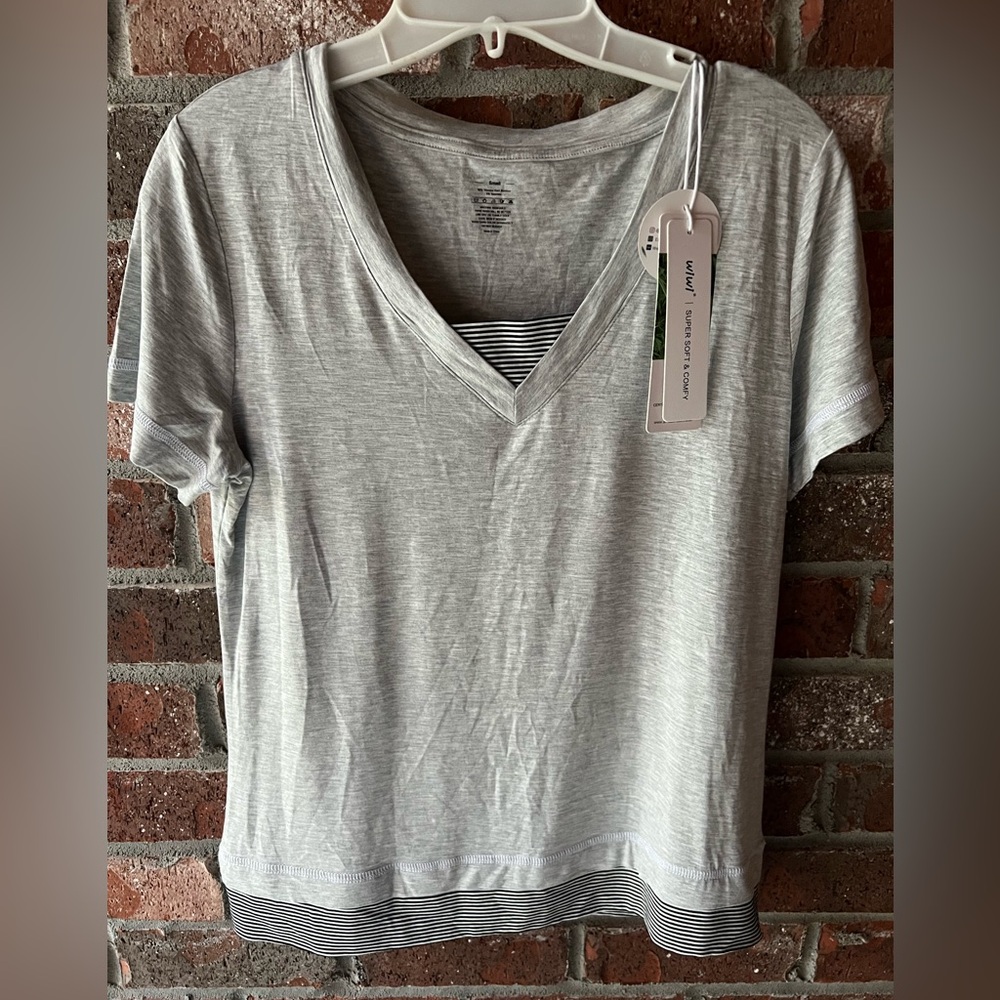 NWT Wiwi Womens Soft Bamboo short sleeve Pajama top Gray V-Neck  -size small